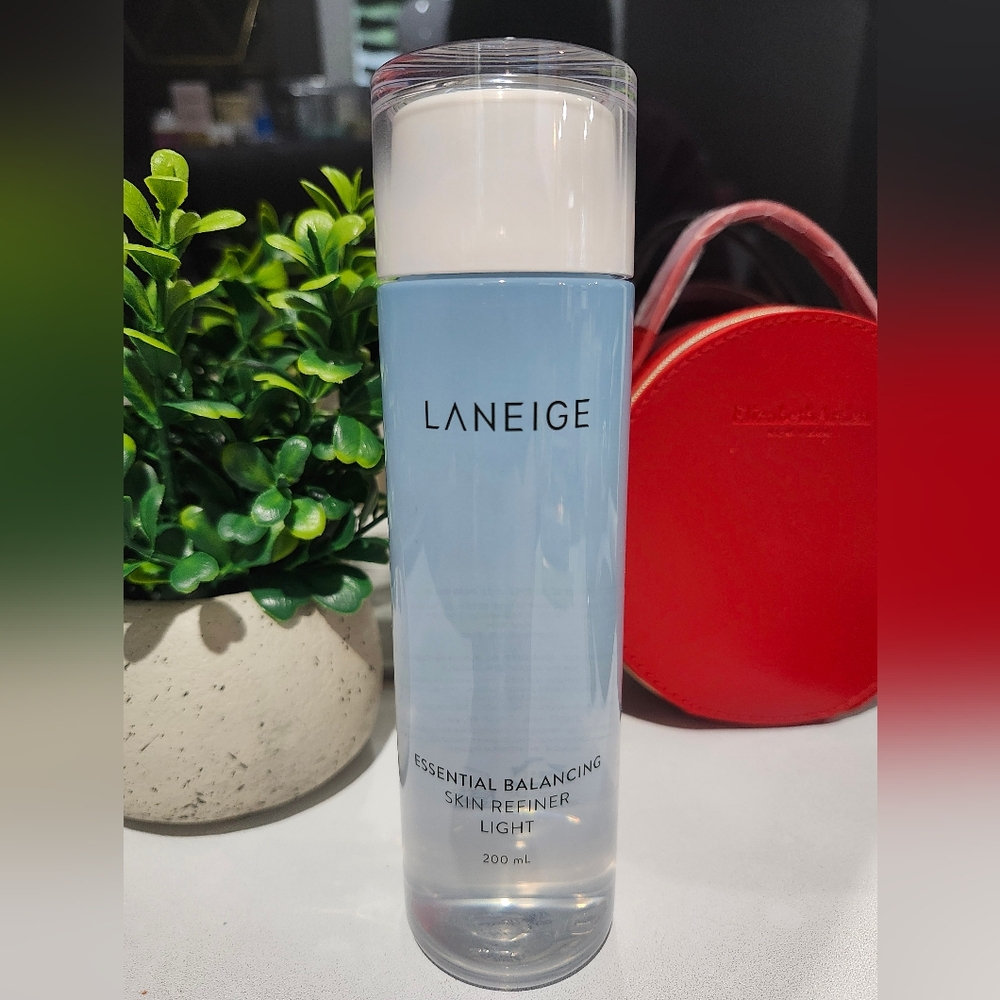 LANEIGE Essential Balancing Skin Refiner Light  200 ML